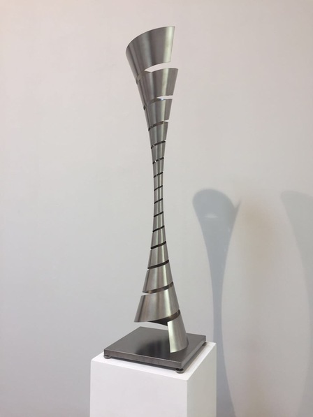 Martin Willing Quadratisches Hyperboloid