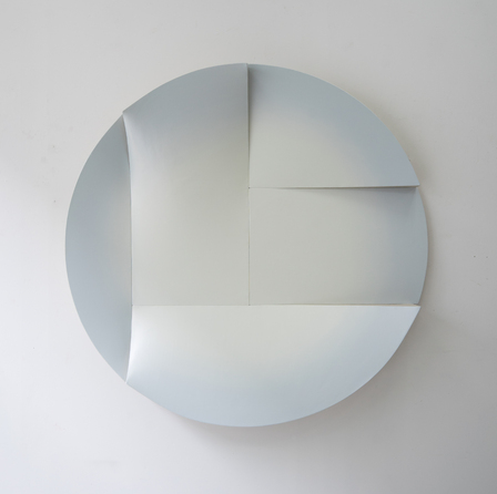 Jan Maarten Voskuil Pointless gradient (light blue-off white)